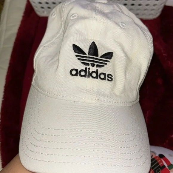 Adidas Hat - Picture 1 of 1